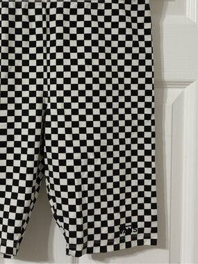 Vans Flying V  Legging Shorts black & White Checkerboard Biker Shorts - Small